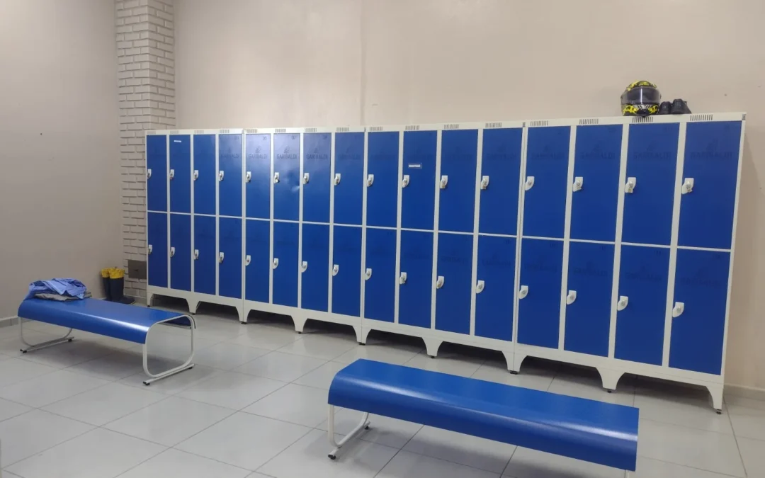 Como escolher armários para empresas?